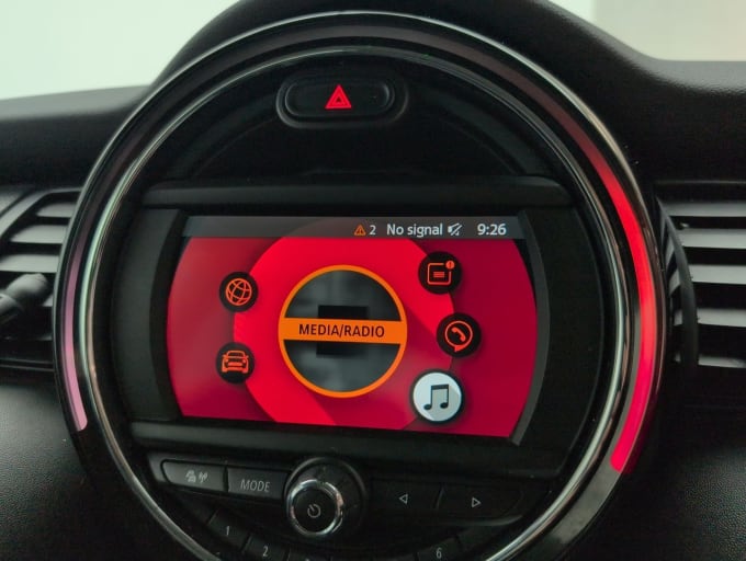 2025 Mini Hatch