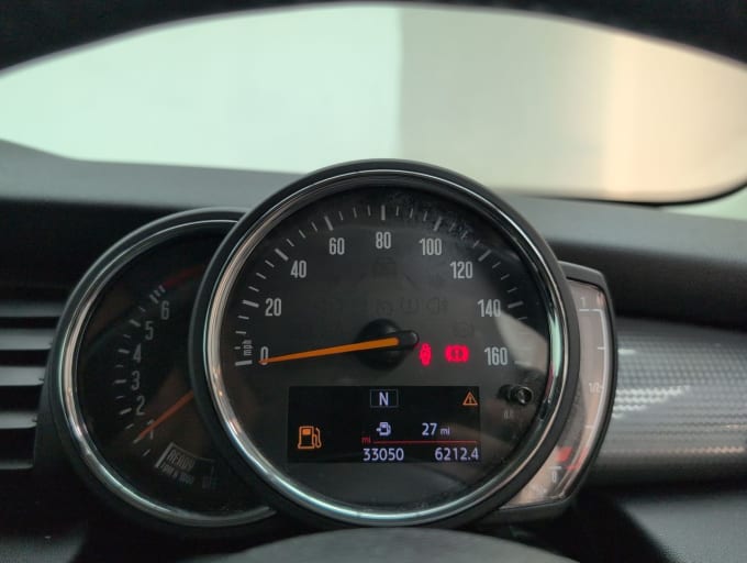 2025 Mini Hatch