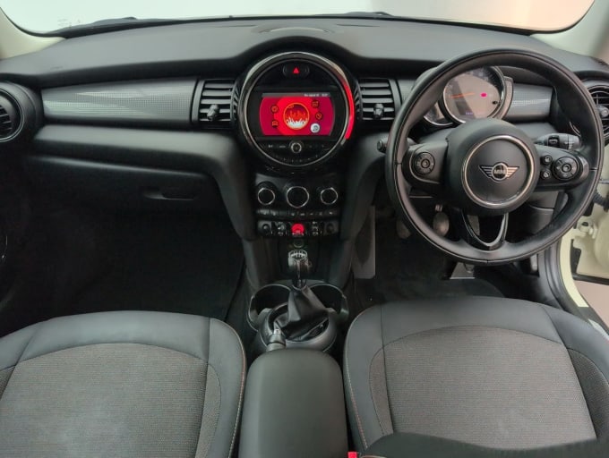 2025 Mini Hatch
