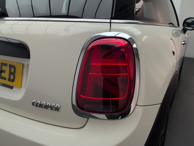 2025 Mini Hatch