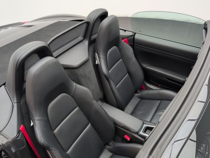 2025 Porsche Boxster