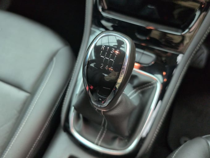 2025 Vauxhall Astra