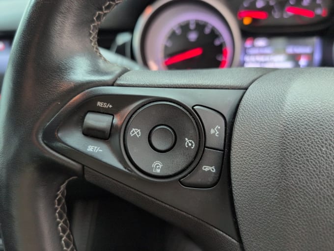 2025 Vauxhall Astra