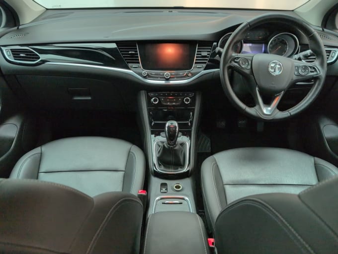 2025 Vauxhall Astra