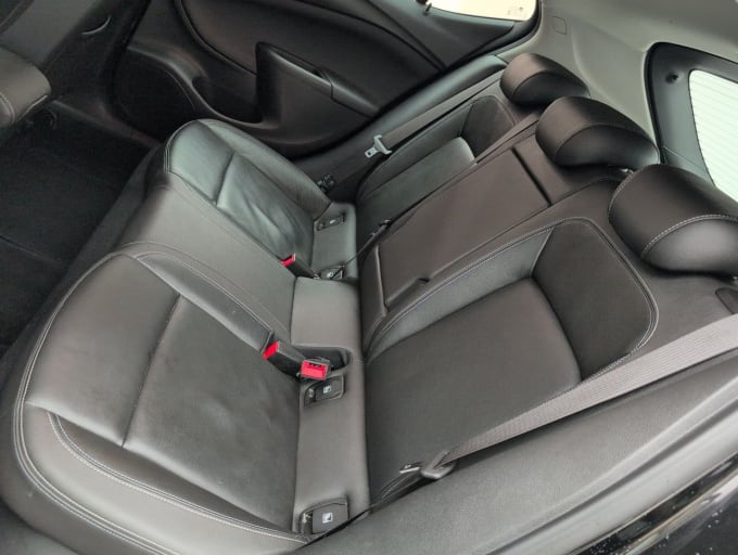 2025 Vauxhall Astra