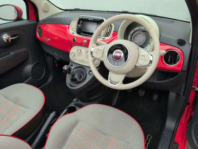 2025 Fiat 500c