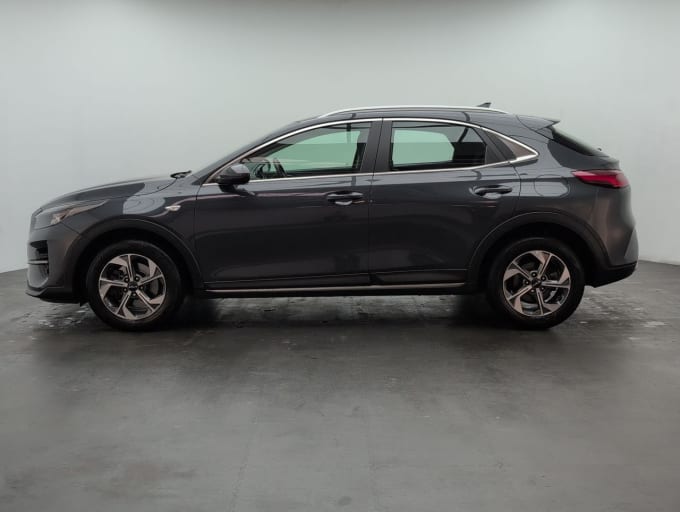 2025 Kia Xceed