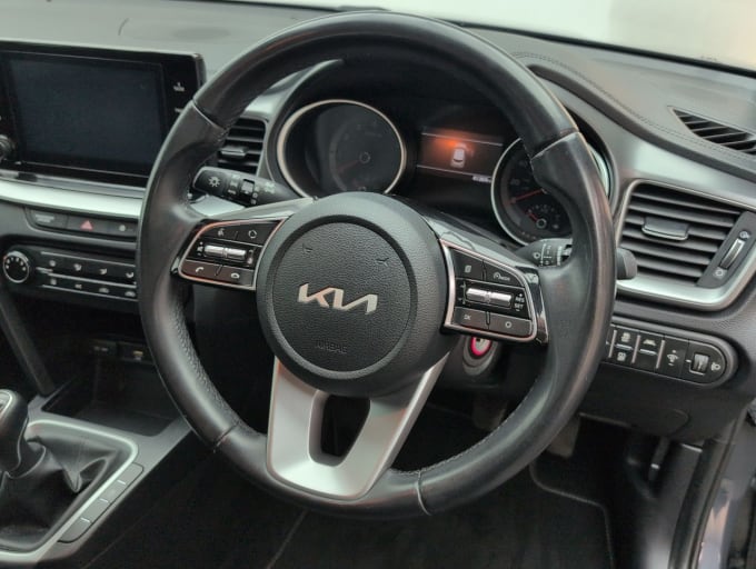 2025 Kia Xceed