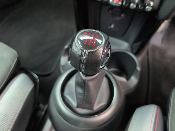 2025 Mini Hatch