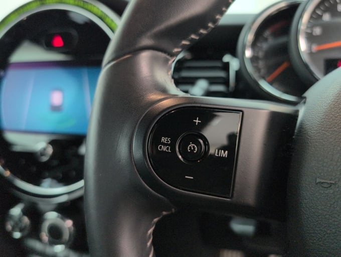 2025 Mini Hatch