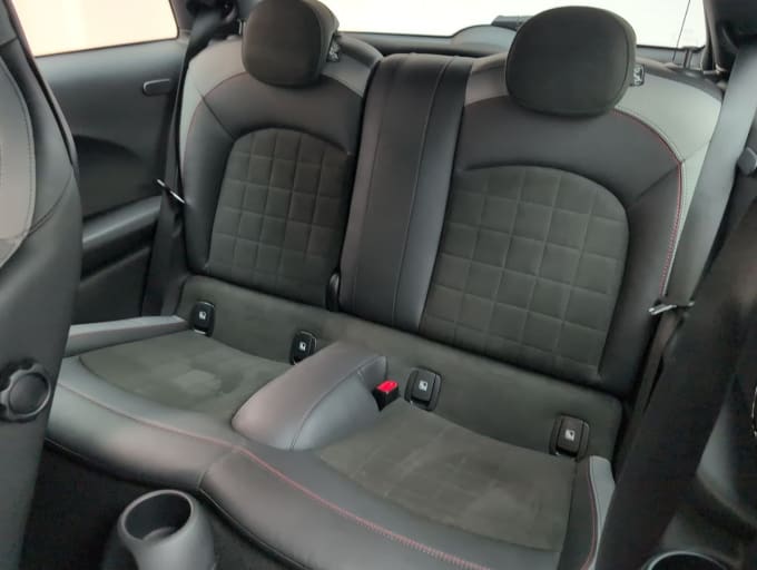 2025 Mini Hatch