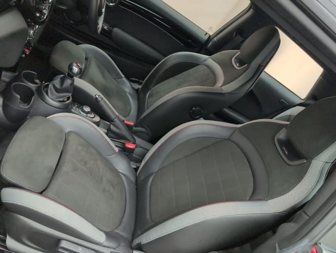 2025 Mini Hatch