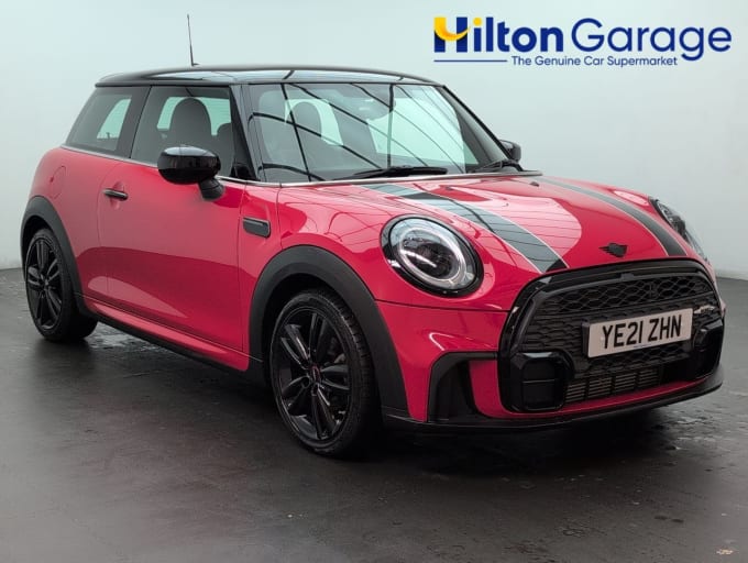 2025 Mini Hatch