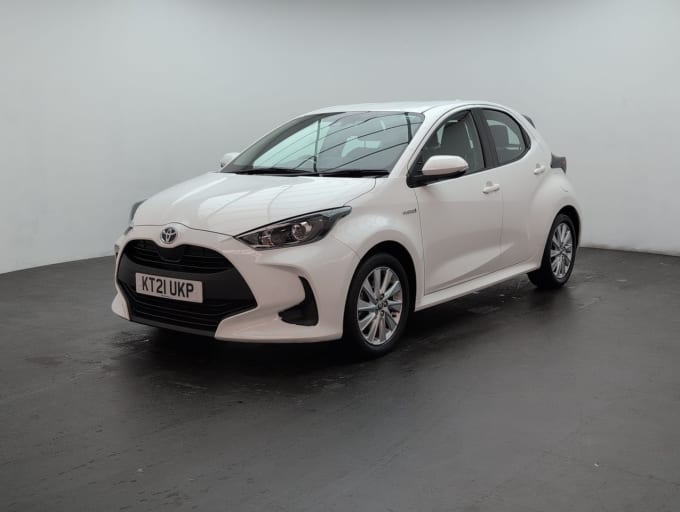 2025 Toyota Yaris