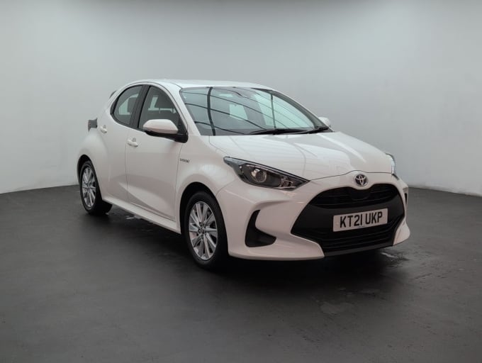 2025 Toyota Yaris