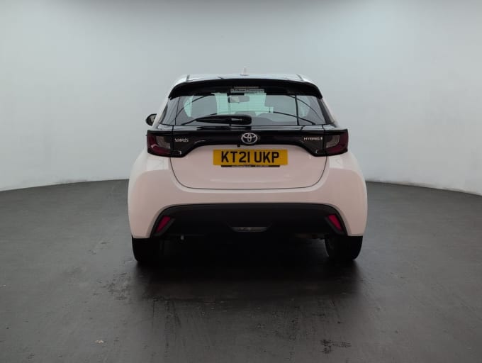 2025 Toyota Yaris