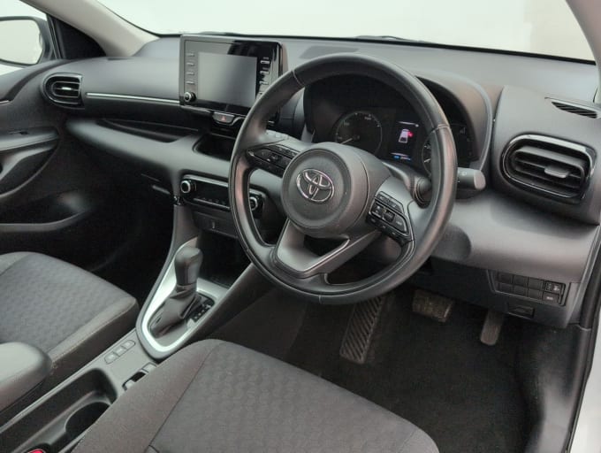 2025 Toyota Yaris