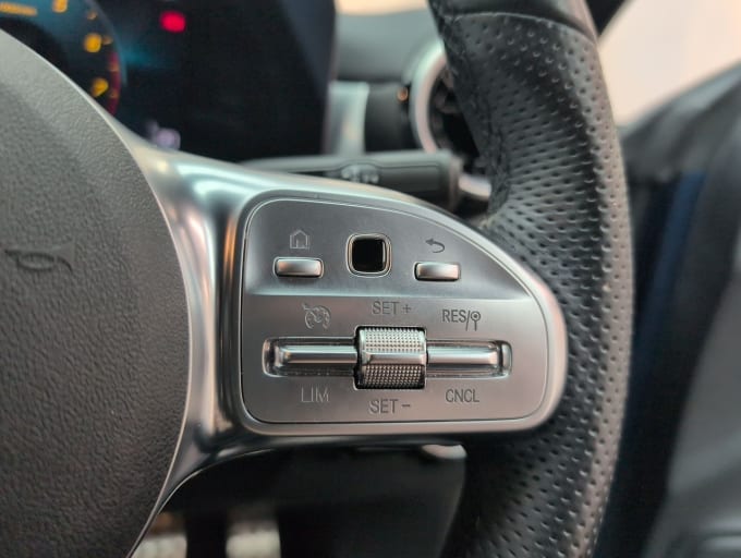 2025 Mercedes-benz Cla