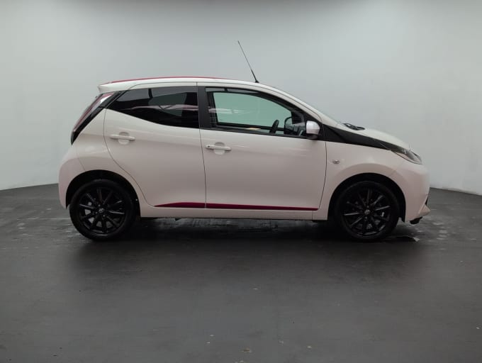 2025 Toyota Aygo