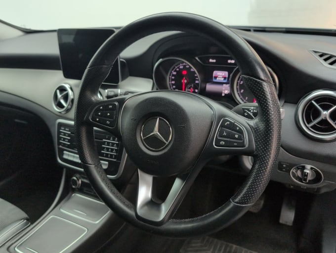 2025 Mercedes-benz Gla-class