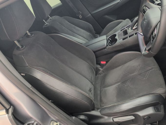 2025 Ds Automobiles Ds 4