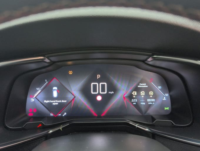 2025 Ds Automobiles Ds 4