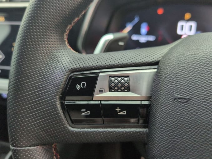 2025 Ds Automobiles Ds 4