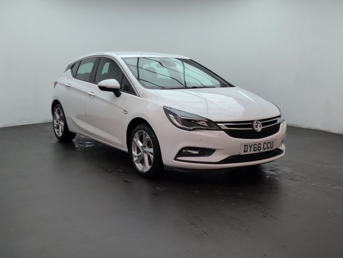2025 Vauxhall Astra