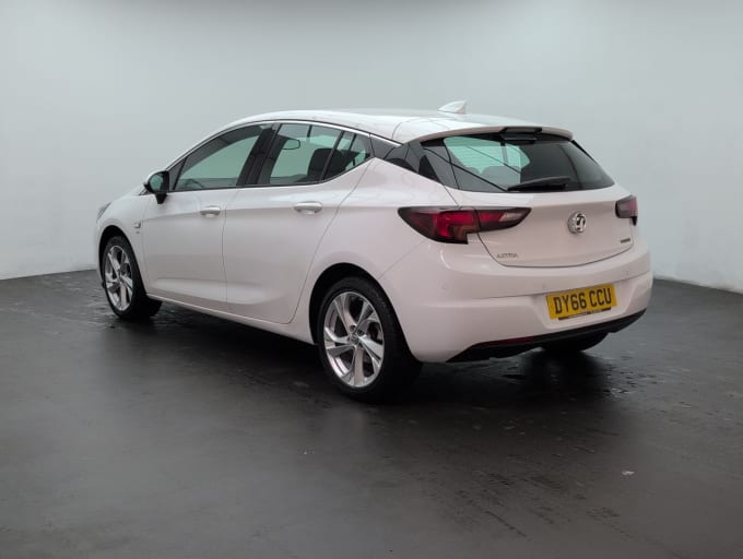 2025 Vauxhall Astra