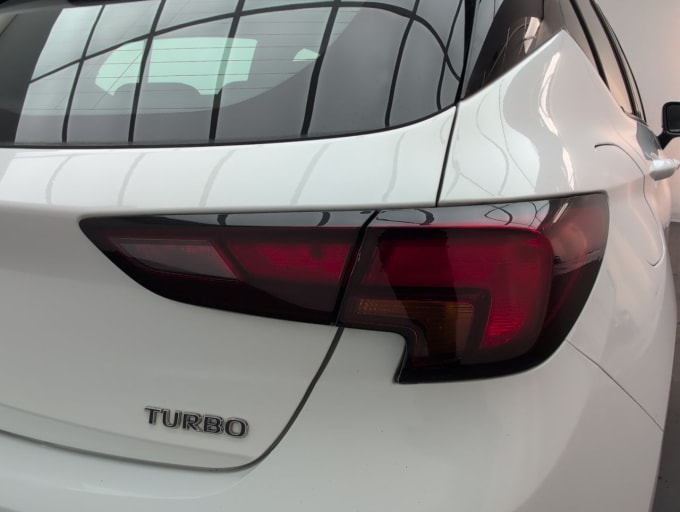 2025 Vauxhall Astra