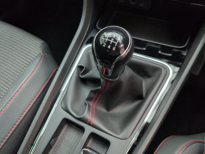 2025 Seat Leon