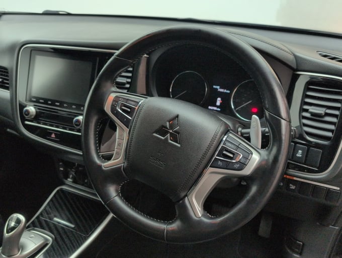 2025 Mitsubishi Outlander