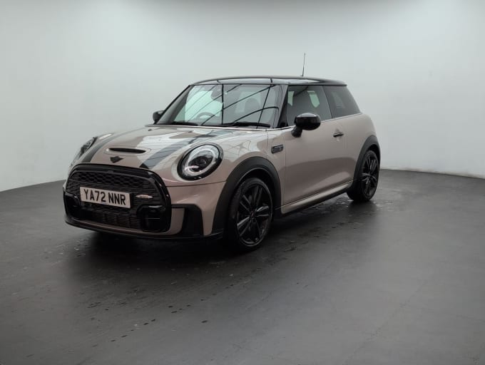 2025 Mini Hatch