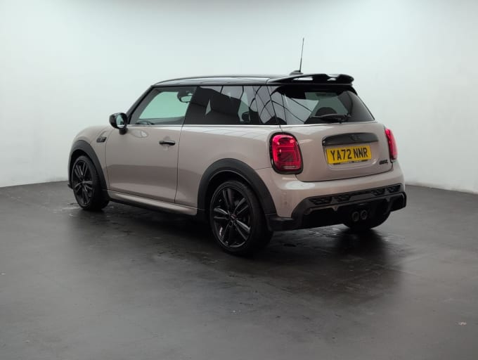 2025 Mini Hatch