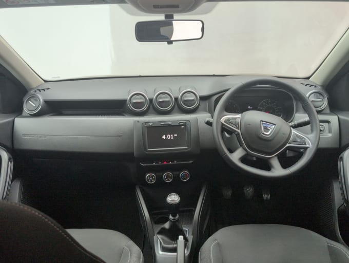 2025 Dacia Duster