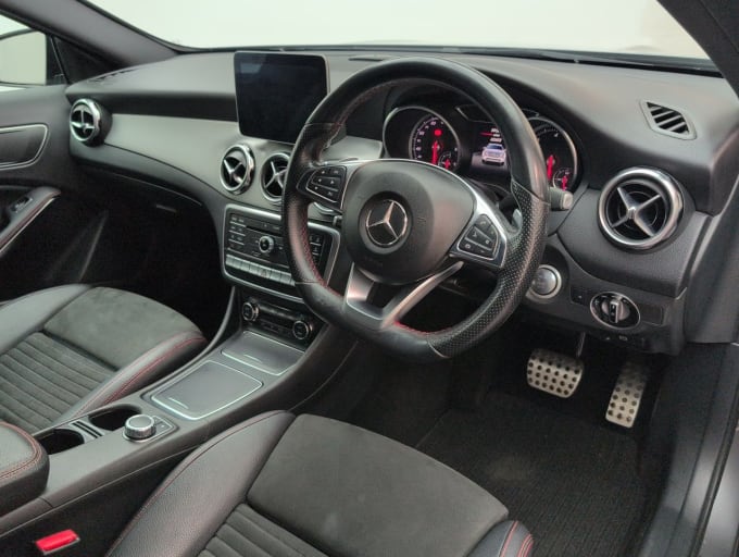 2025 Mercedes-benz Gla-class