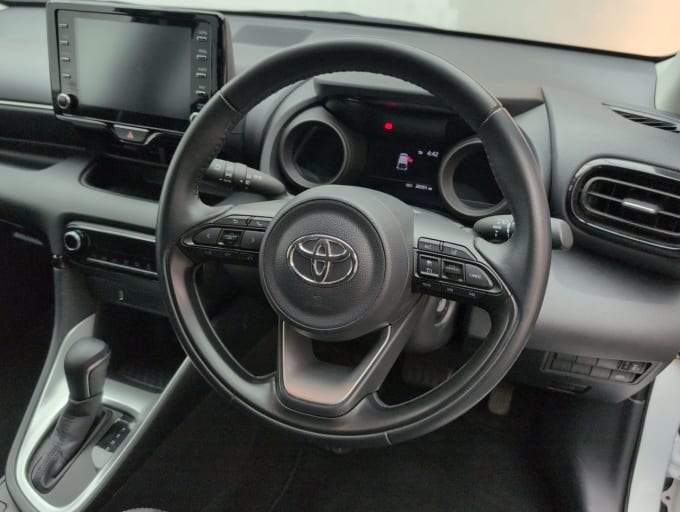 2025 Toyota Yaris