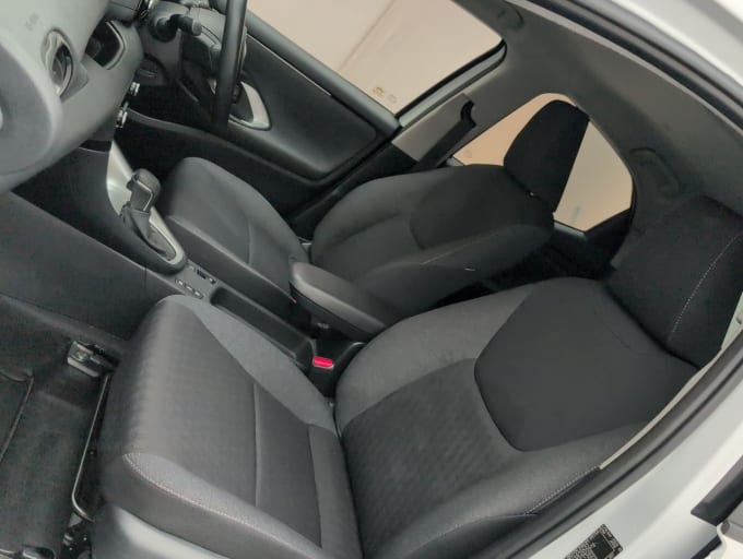 2025 Toyota Yaris