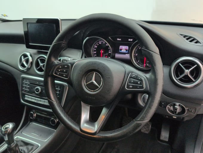 2025 Mercedes-benz Gla-class