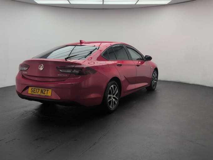 2025 Vauxhall Insignia
