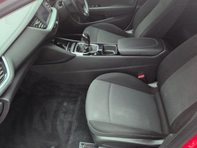 2025 Vauxhall Insignia