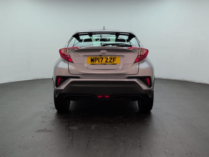 2025 Toyota C-hr