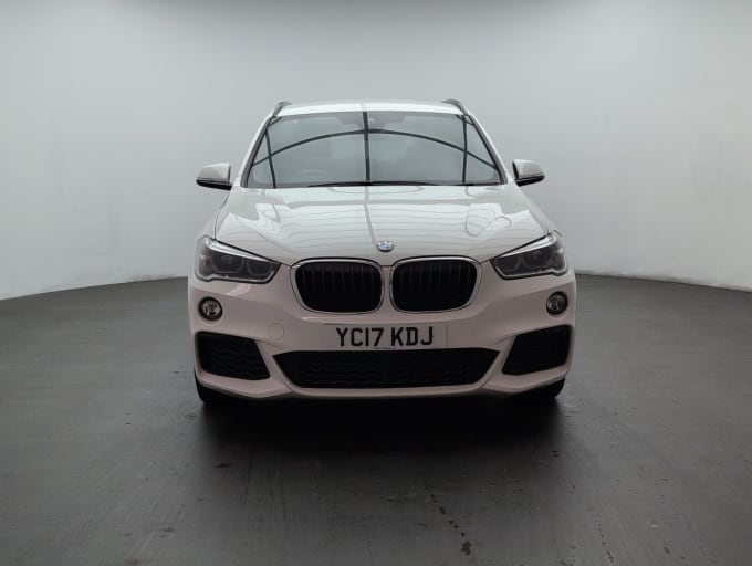 2025 BMW X1