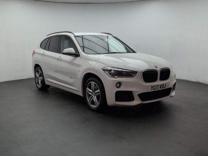 2025 BMW X1