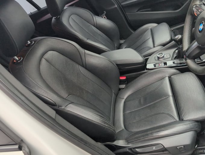 2025 BMW X1
