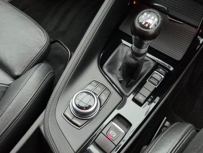 2025 BMW X1