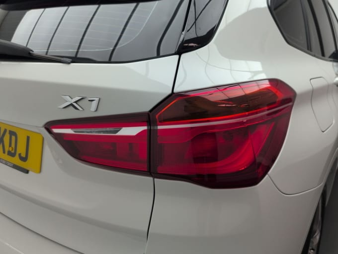 2025 BMW X1