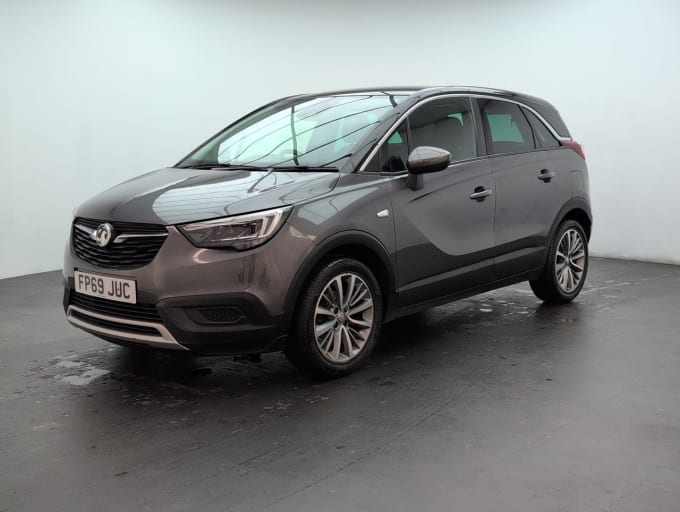 2025 Vauxhall Crossland X