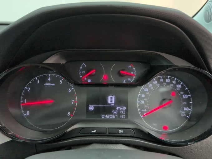 2025 Vauxhall Crossland X