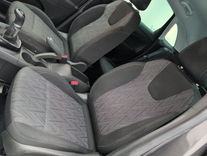 2025 Vauxhall Crossland X